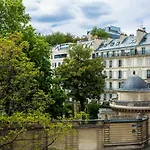 Royal Garden Champs-elysees Hotel Paris