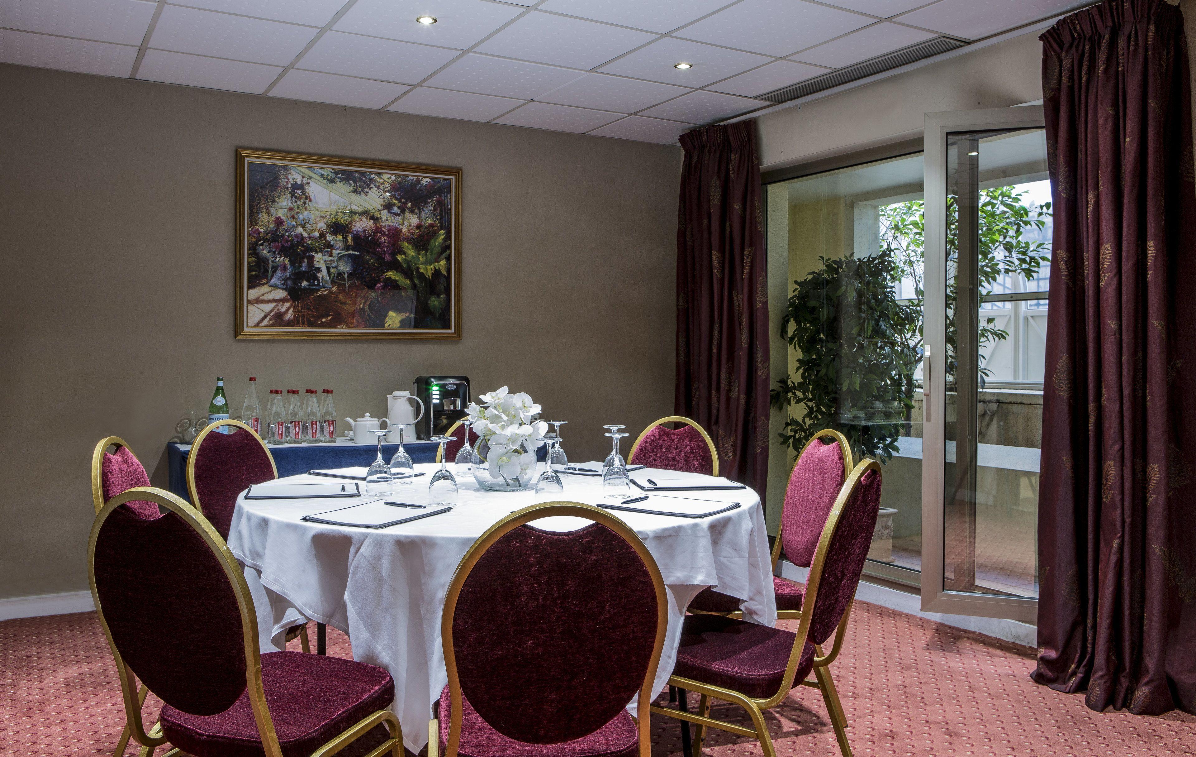 Hotel Royal Garden Champs-élysées Parigi