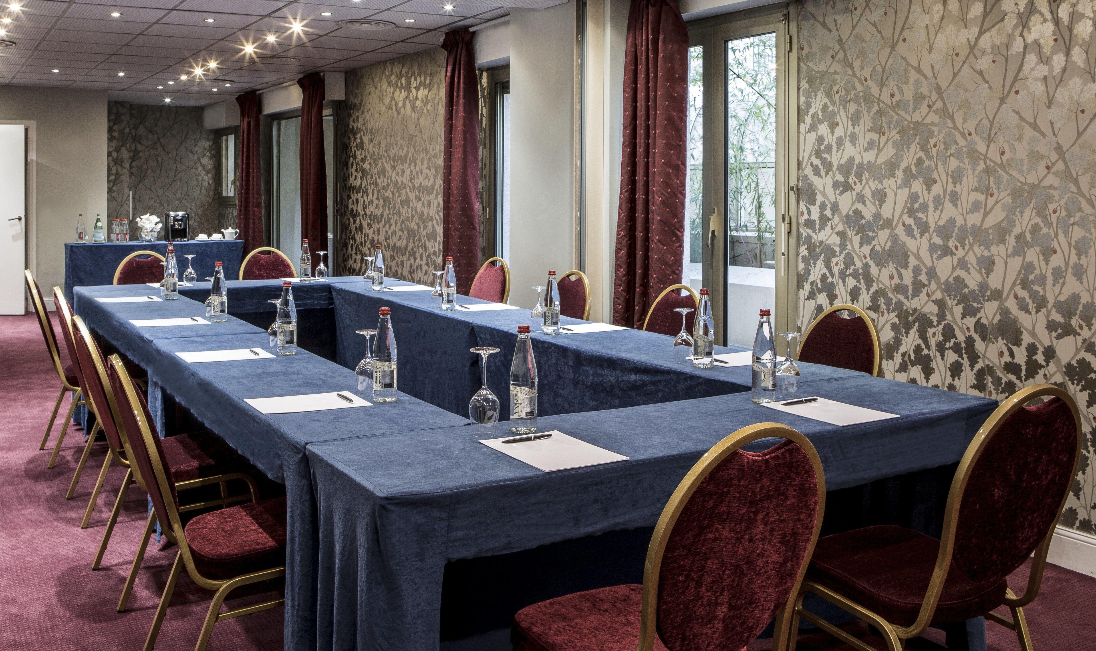 Royal Garden Champs-élysées Hotel Parigi