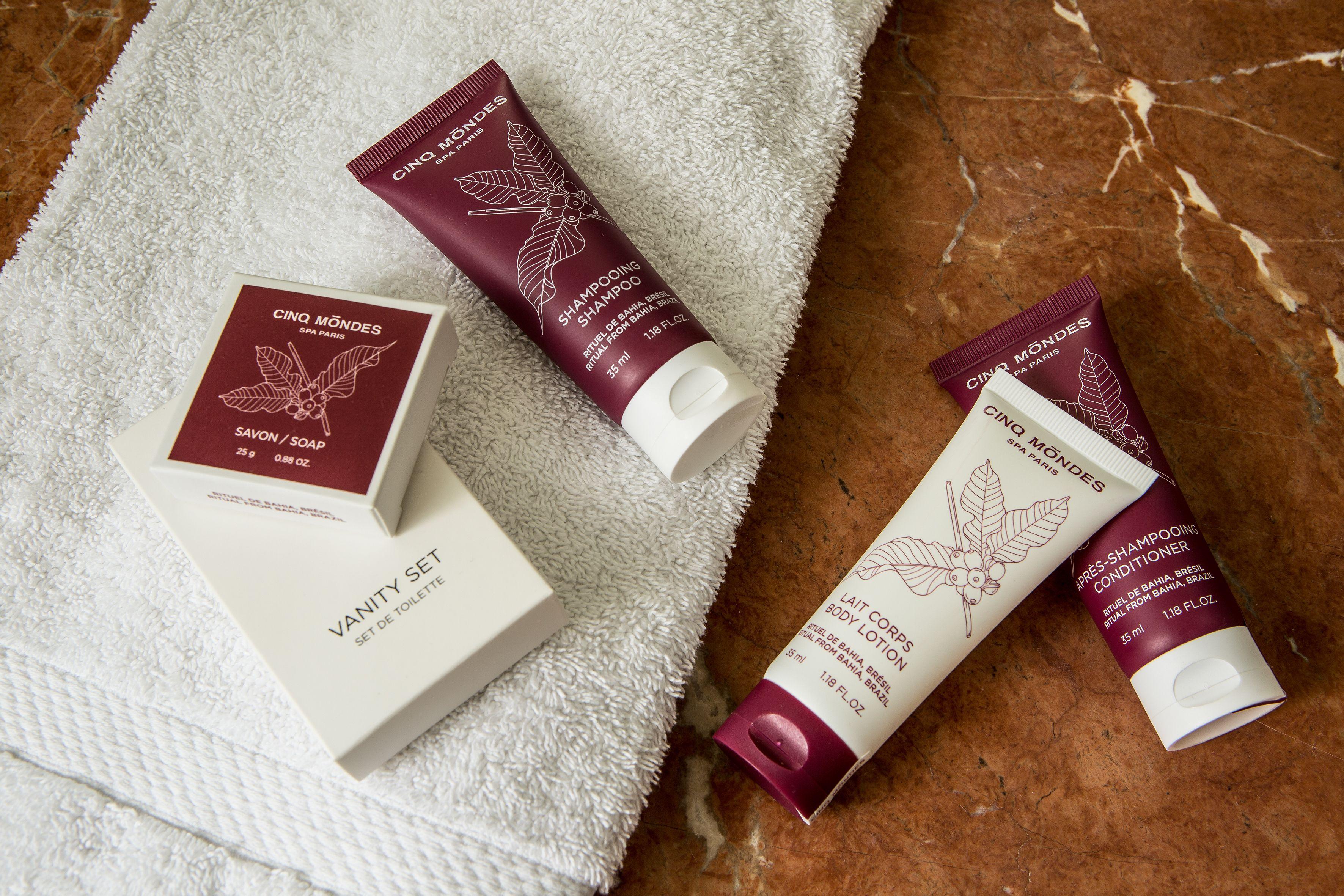 Hotel Royal Garden Champs-élysées 4*