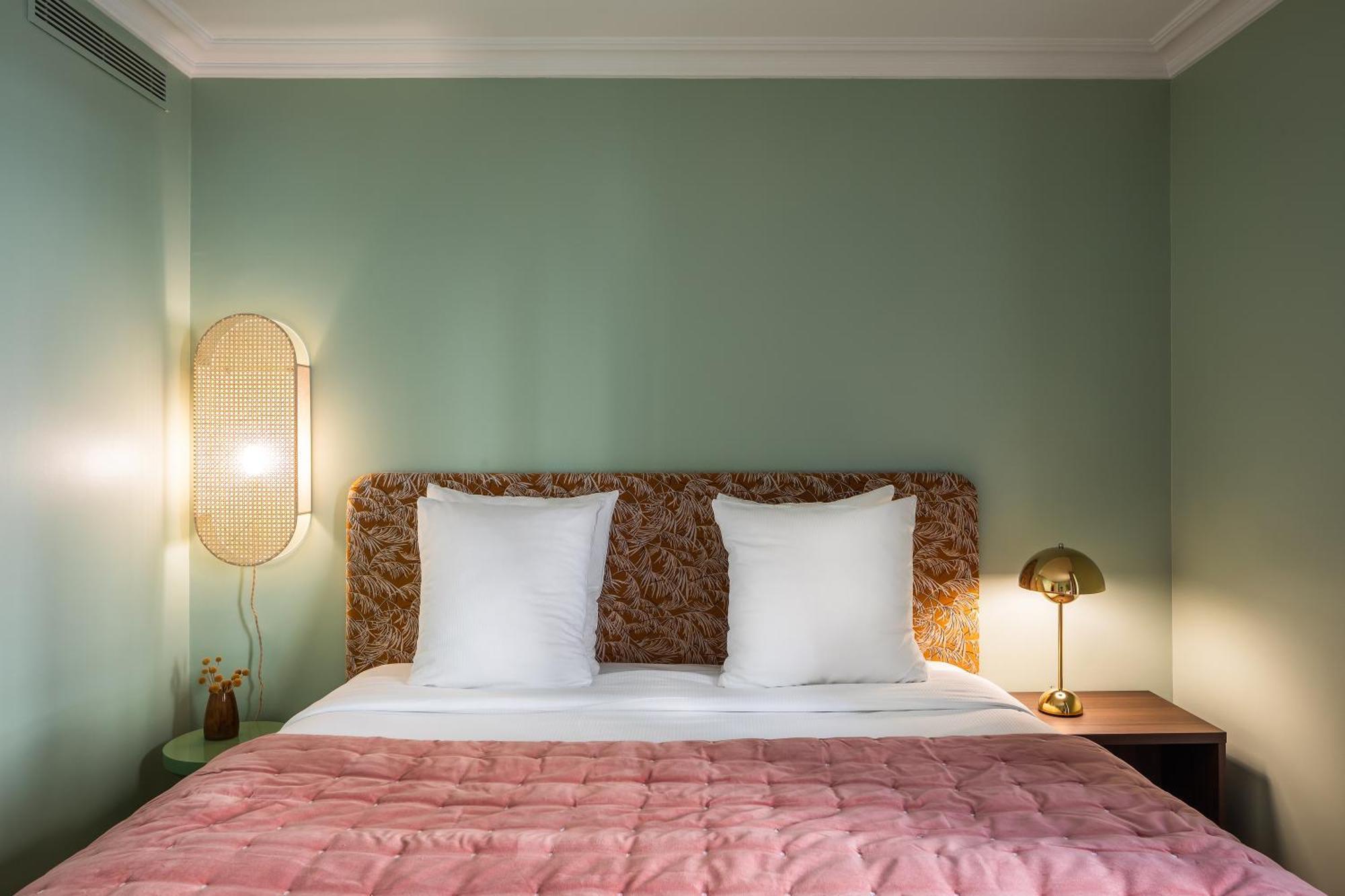 Royal Garden Champs-élysées 4*