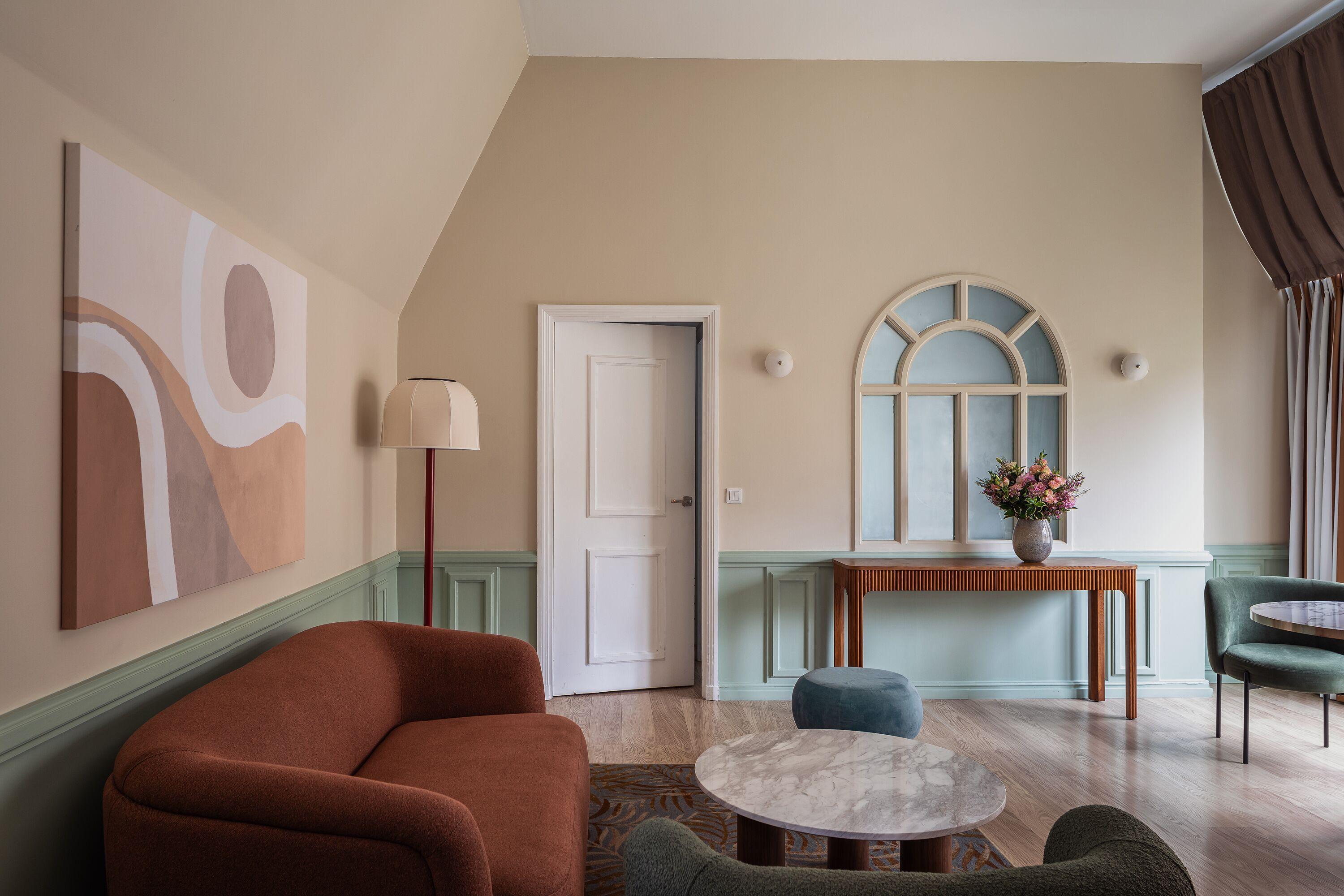 Royal Garden Champs-elysees 4*