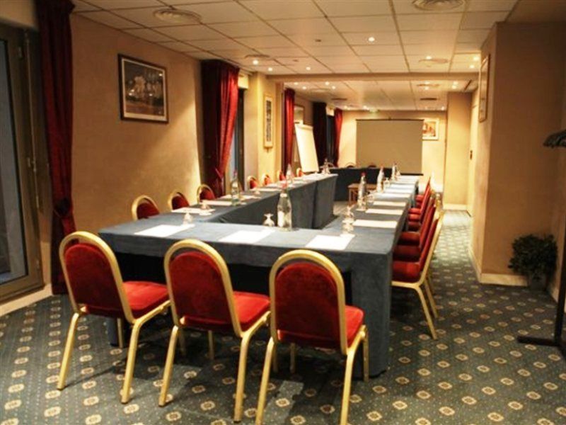 Royal Garden Champs-elysees 4* Paris